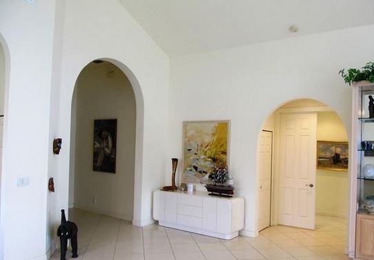 5545 Fountains Dr S - Photo 2 of 6