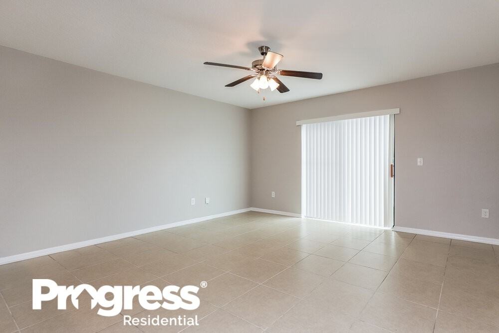 8308 Silverbell Loop - Photo 3 of 16