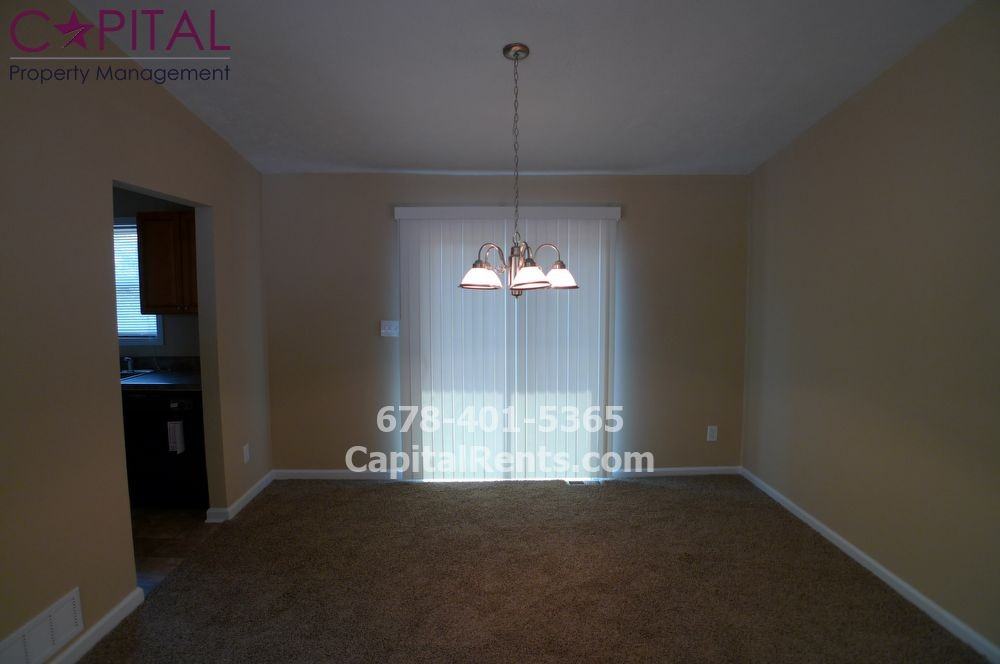 2704 Beaver Creek Crossing - Photo 3 of 10