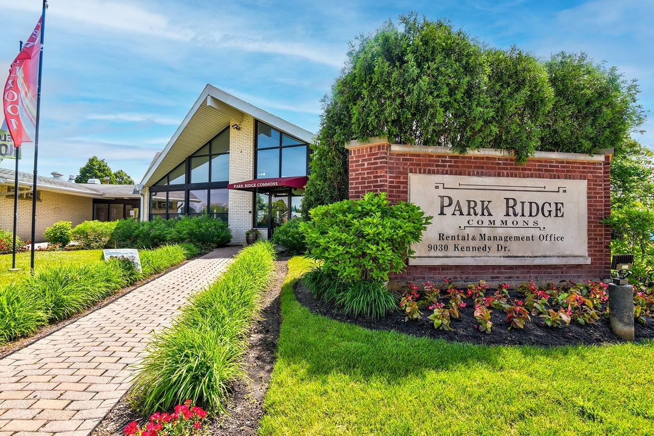 Park Ridge Commons Apartments 9030 Kennedy Dr Des Plaines IL 60016 