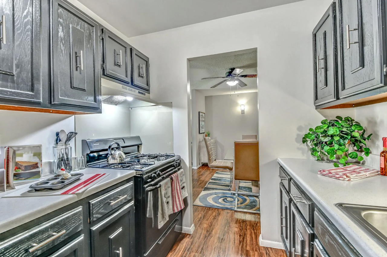 Park West - Photo 3 of 33