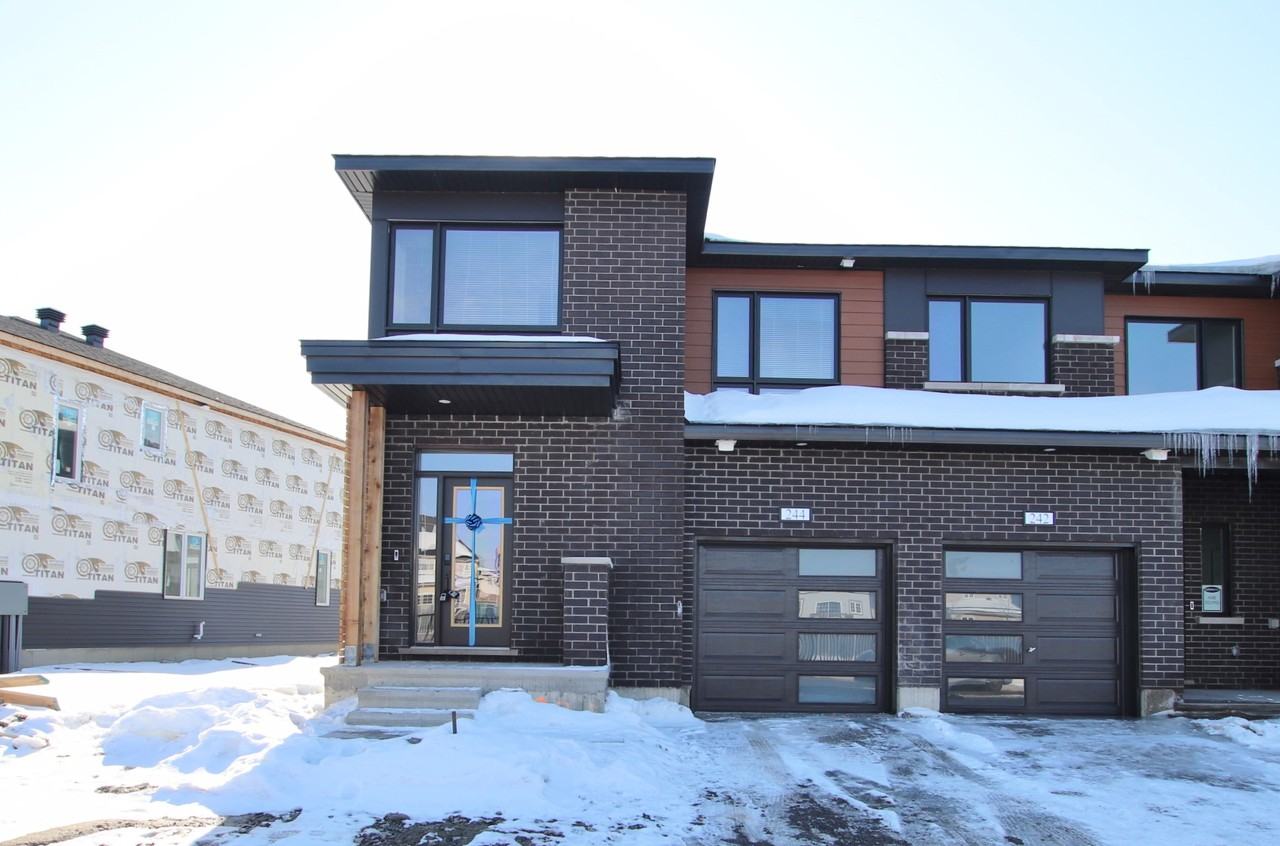 244 Ormiston Cresent, BRAND NEW CORNER UNIT, Barrhaven - Photo 3 of 42