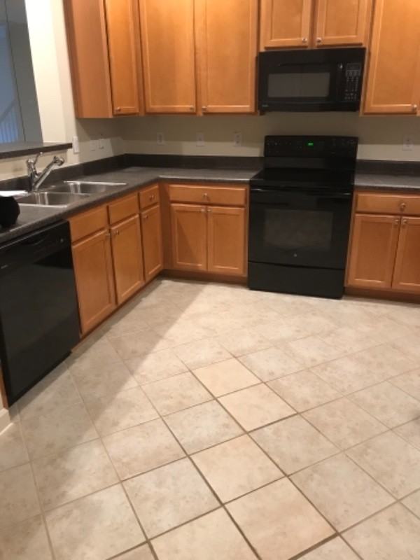 660 Friendway Rd - Photo 5 of 19