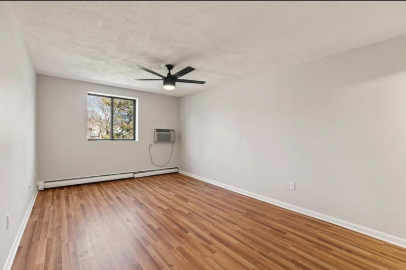 1000 Governors Dr #26 - Photo 3 of 3