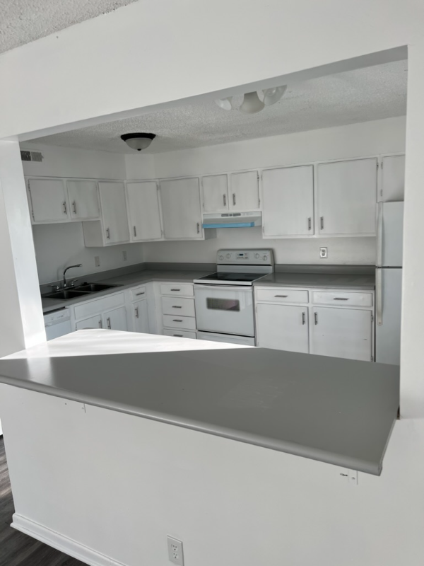 3617 Baldwin Ave #4 - Photo 2 of 9