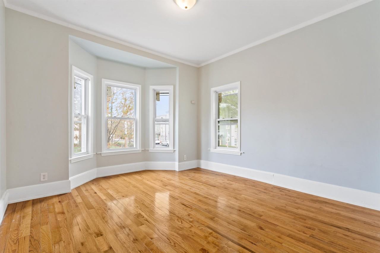 79 Derby St #1 - Photo 3 of 13