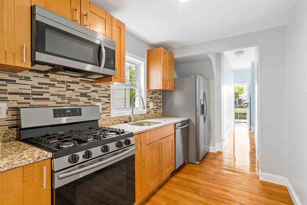 79 Derby St #1 - Photo 6 of 13