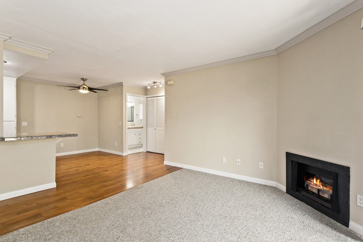 224 Woodland Pkwy #626