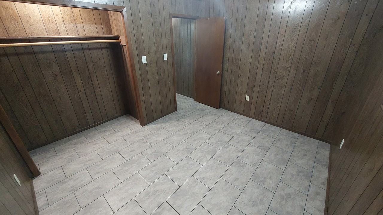 2800 E 10th Ave #2800 - Photo 3 of 10