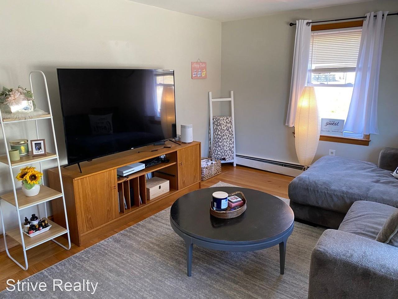 1332 Smith Street - Photo 2 of 19