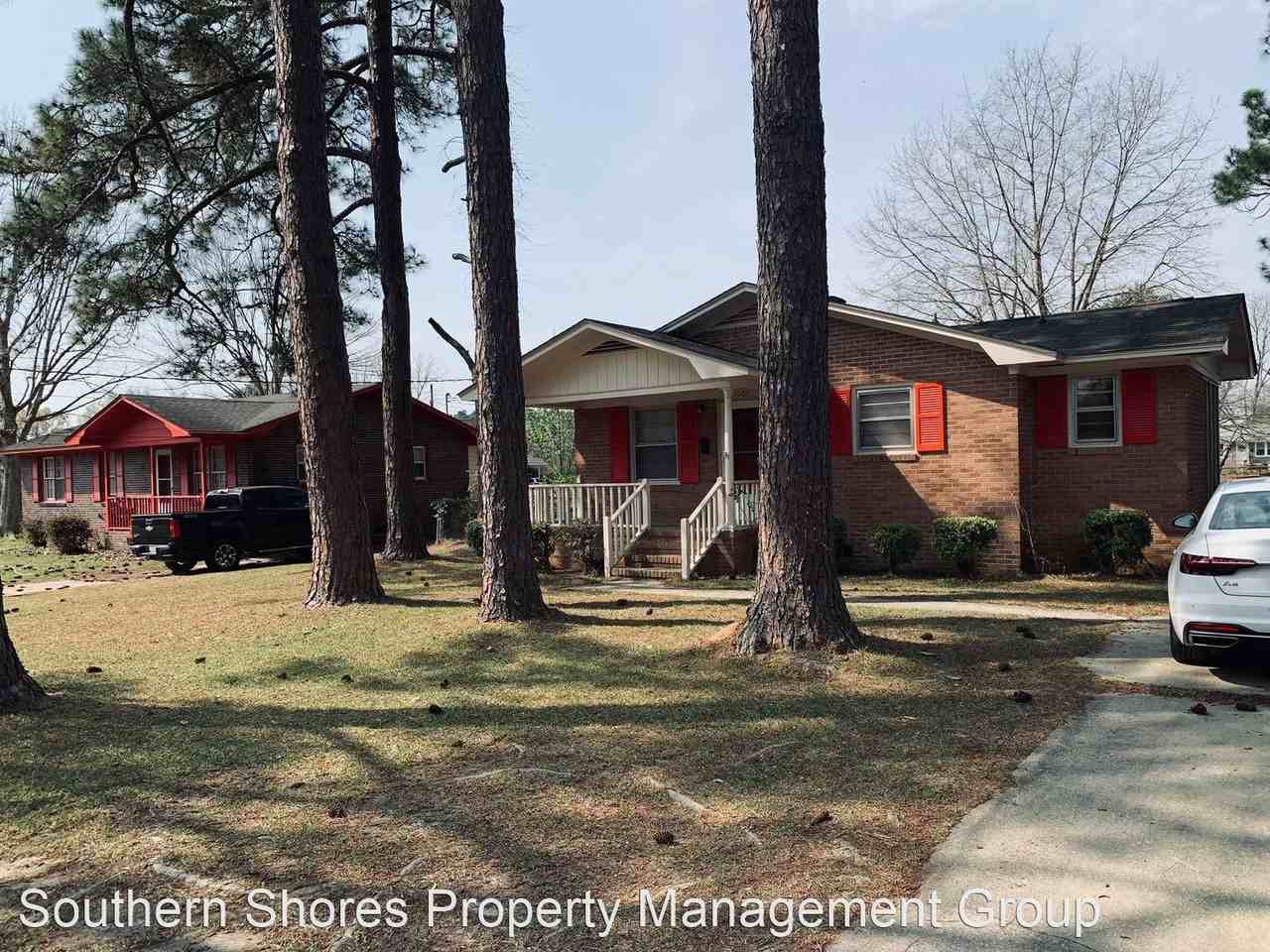 1003 Cedar St - Photo 2 of 22