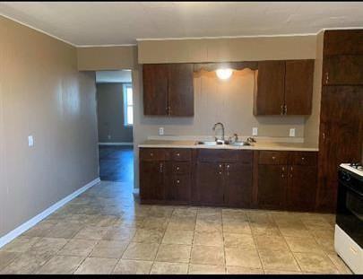 710 Ames Street #5 - Photo 3 of 6