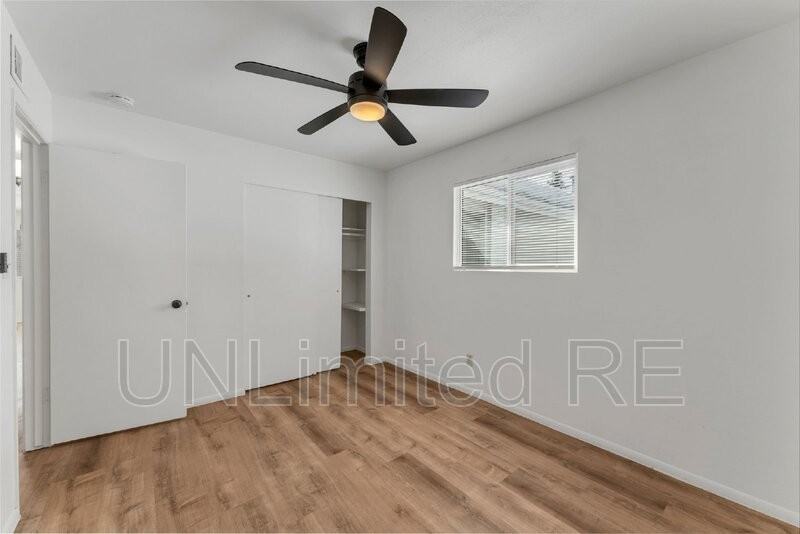 2810 N Roberta Dr - Photo 7 of 17