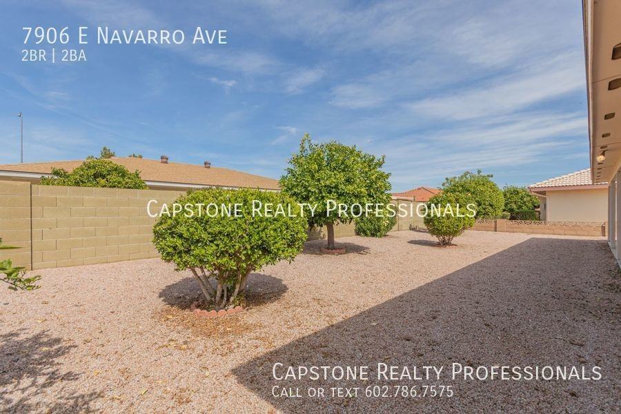 7906 E Navarro Ave - Photo 2 of 29