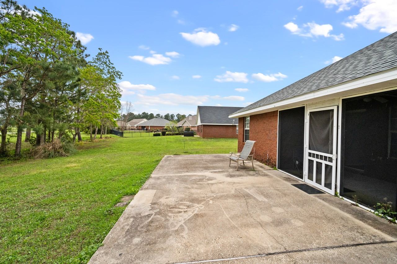 1460 W Fairway Dr #1 - Photo 3 of 23