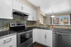 1043 Warwick Ct - Photo 1 of 1
