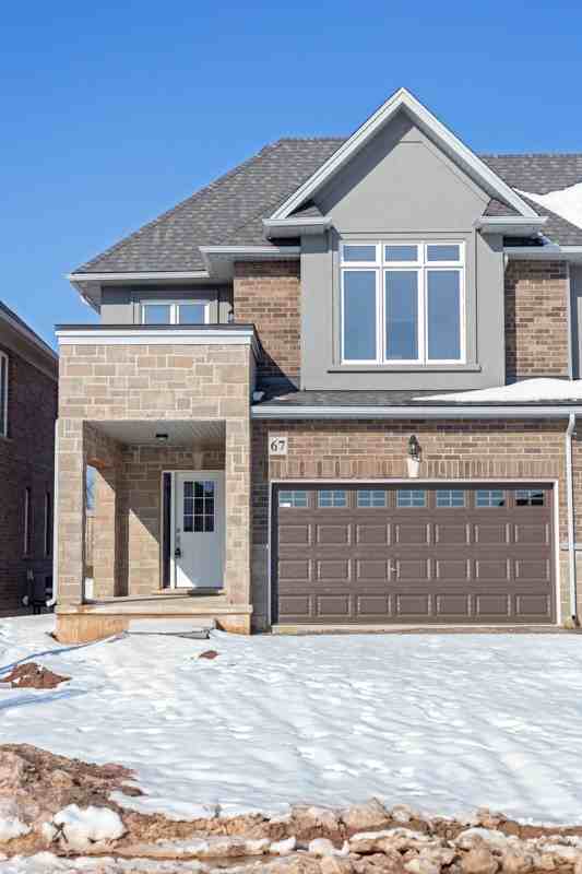 67 Pinot Crescent - Photo 2 of 28