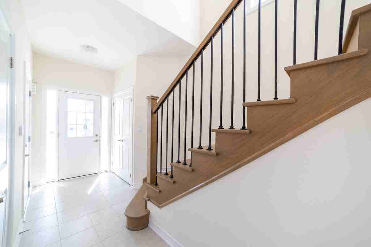 67 Pinot Crescent - Photo 3 of 28