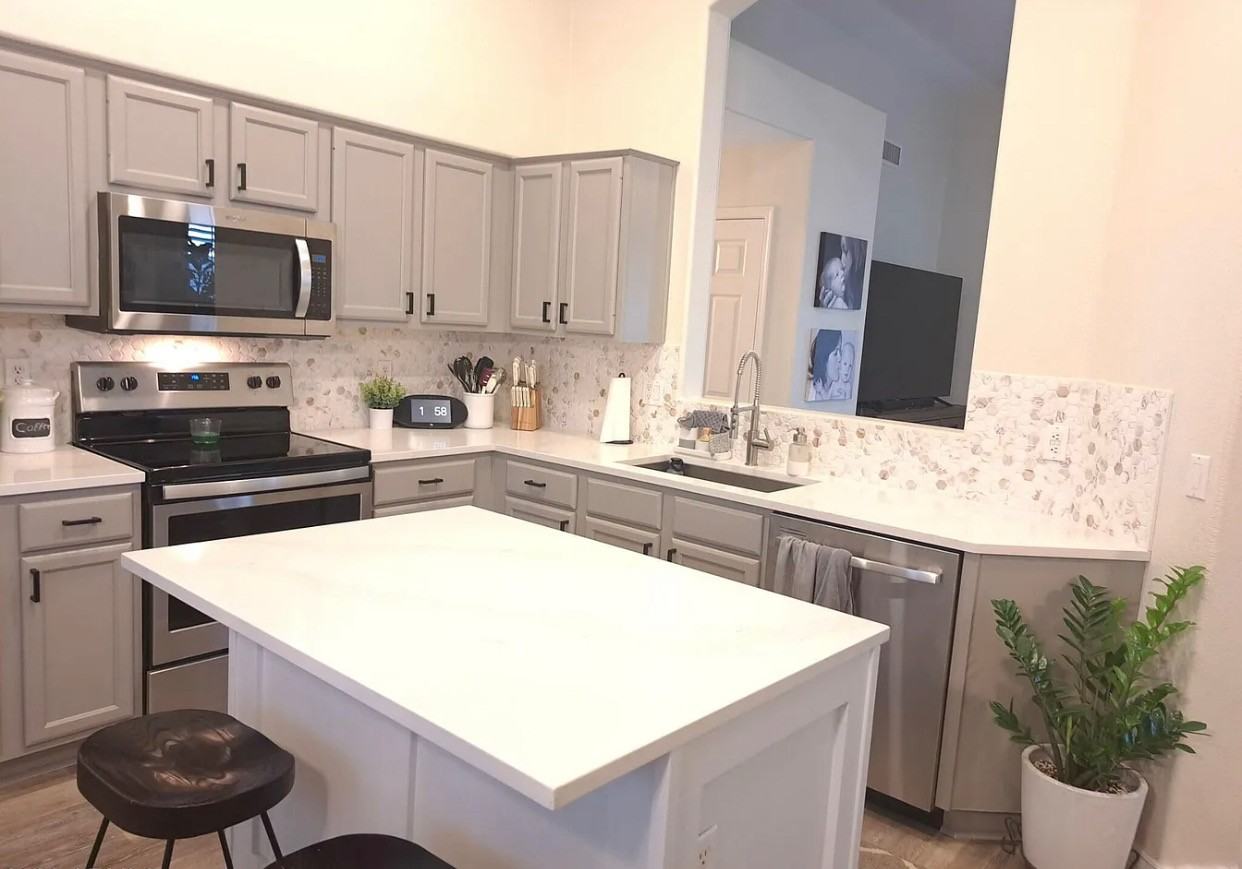 21520 N 74th Ln - Photo 3 of 13