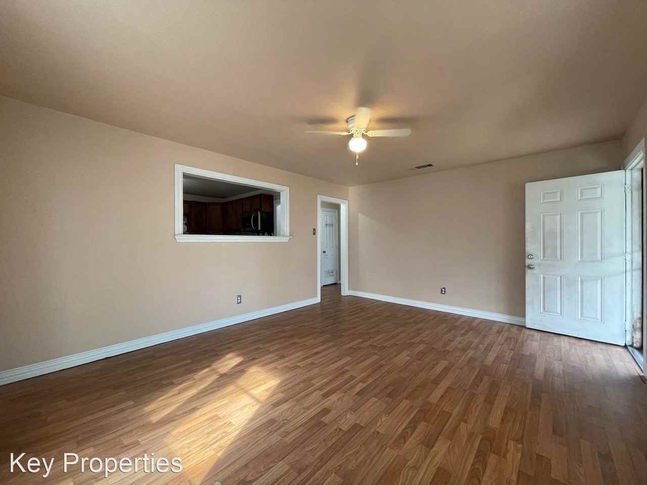 2537 Quentin Ct - Photo 3 of 15