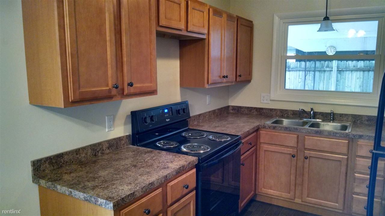 312 Virginia Rd - Photo 2 of 21