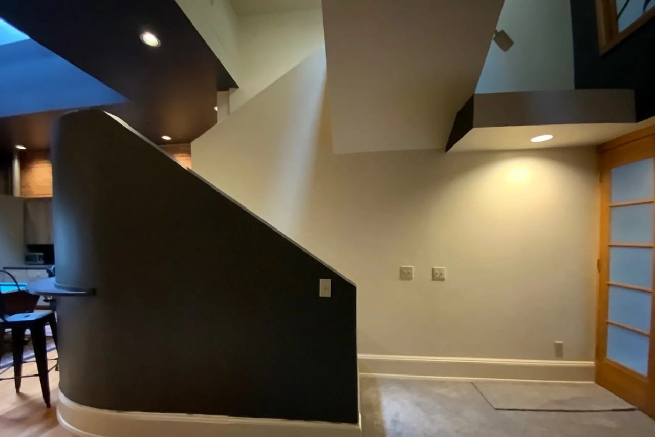 114 1st Ave S - Photo 3 of 34