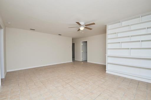 18 Linda St - Photo 3 of 9