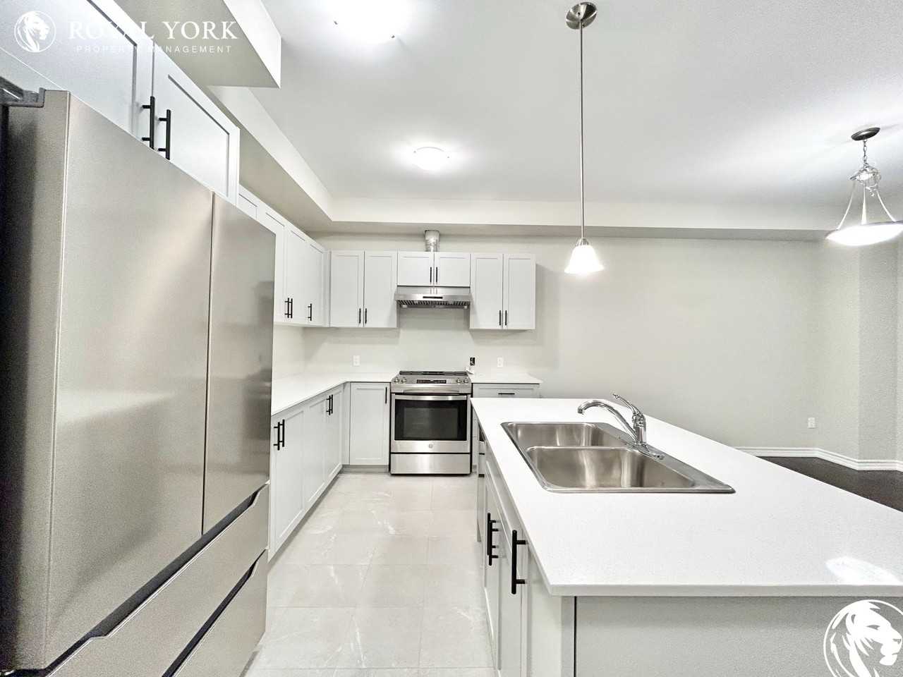 25 Braida Lane #13 - Photo 2 of 37