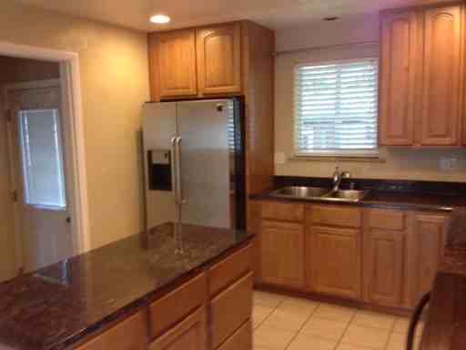 6490 Brentwood St - Photo 2 of 19