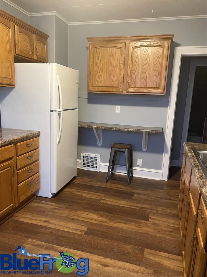 805/807 Bluff Avenue - 805 Upper #805UPPER - Photo 2 of 10