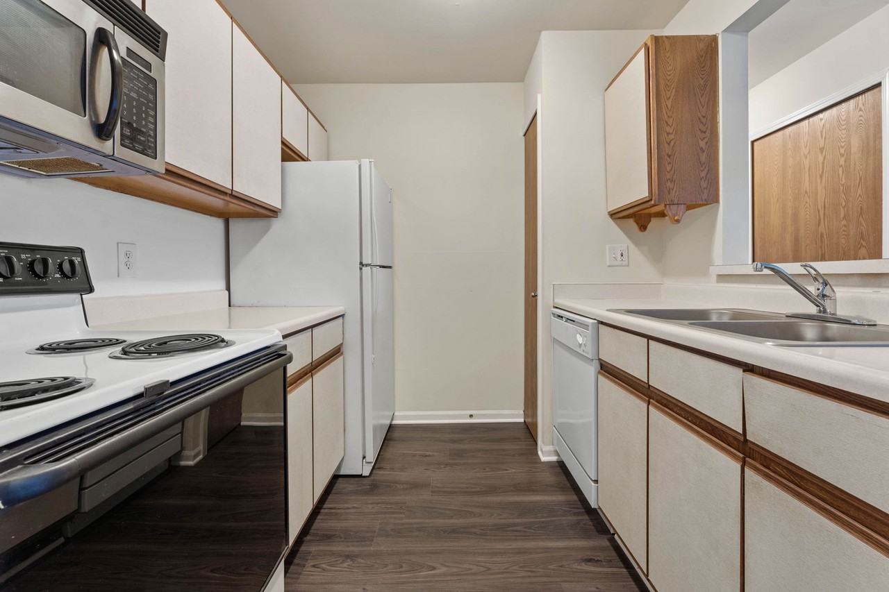 3670 South John Hix Road #2UPG - Photo 2 of 12