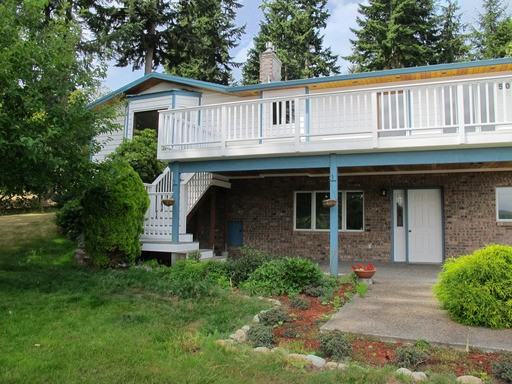 5047 Evergreen St - Photo 3 of 36