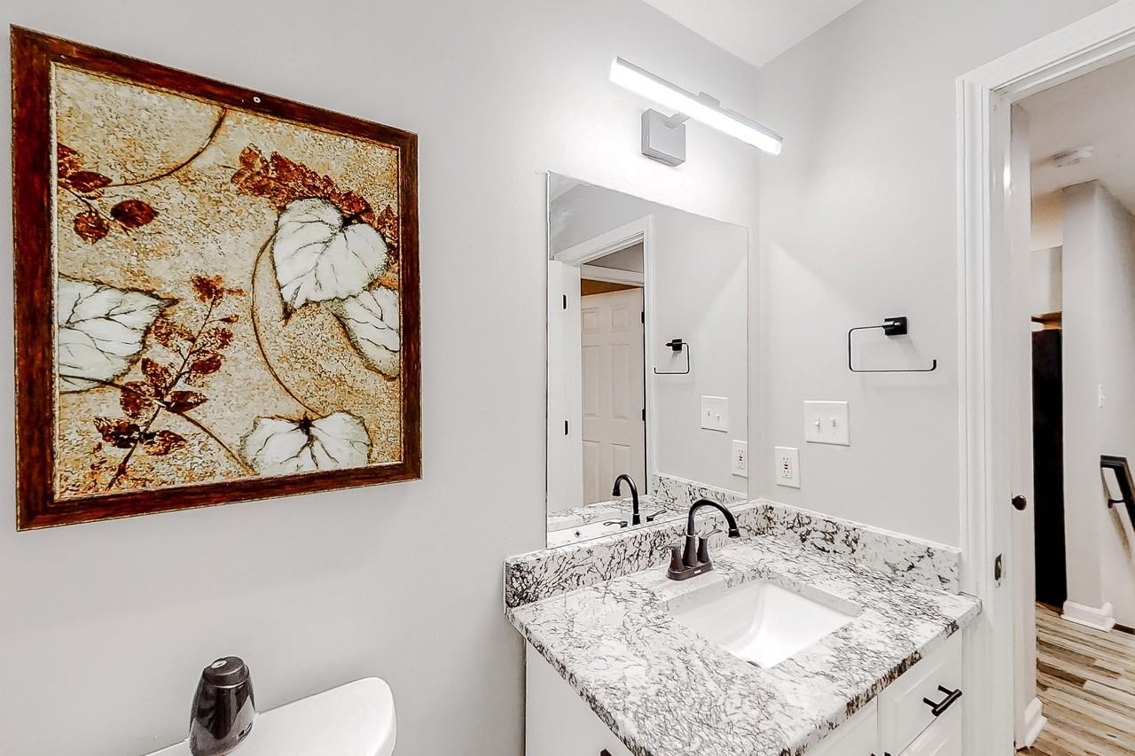 Woods Dr Nw - Photo 4 of 27