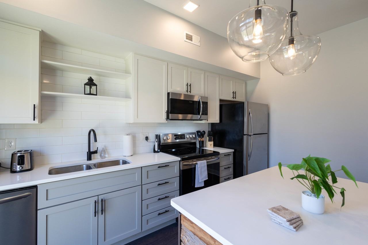 The 41 - Photo 2 of 7