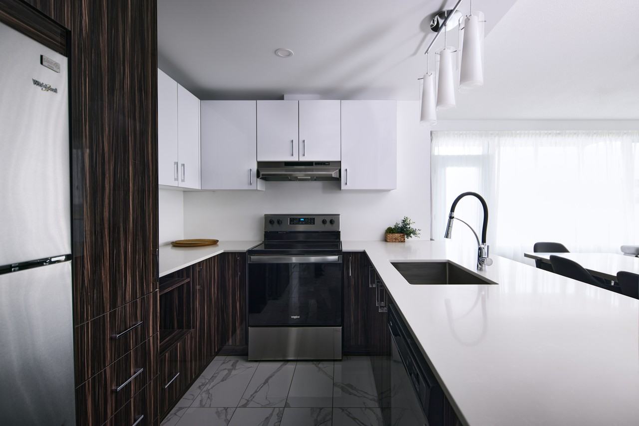 VELA - Photo 5 of 10