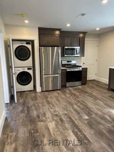49 Warren Ave #2 - Photo 2 of 50