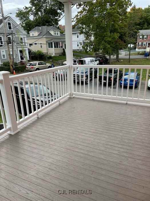 144 Summer St - Photo 4 of 30