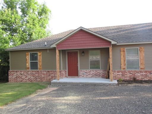 2114 Church St - Photo 3 of 7