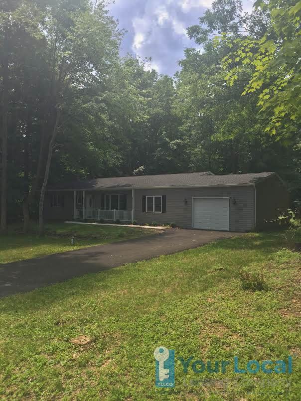 1071 Lakewood Dr - Photo 2 of 12