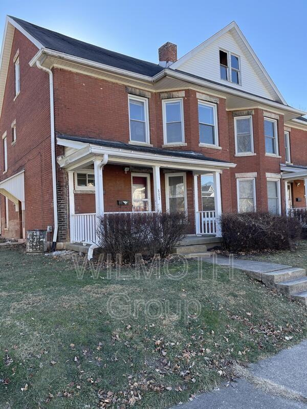 803 E Main St - Photo 2 of 14