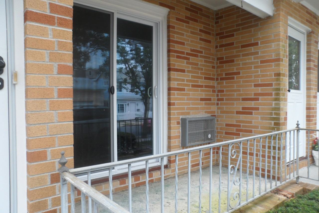27 N Annapolis Ave #A12 - Photo 3 of 11