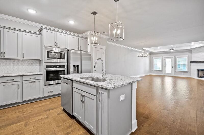 411 Raleigh Elm Dr Sw - Photo 5 of 50