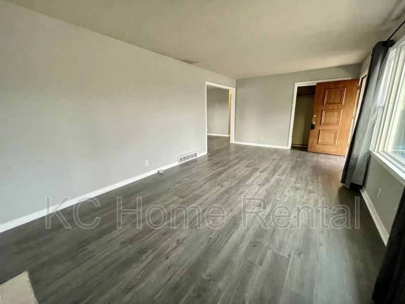 6200 Cernech Rd - Photo 3 of 22