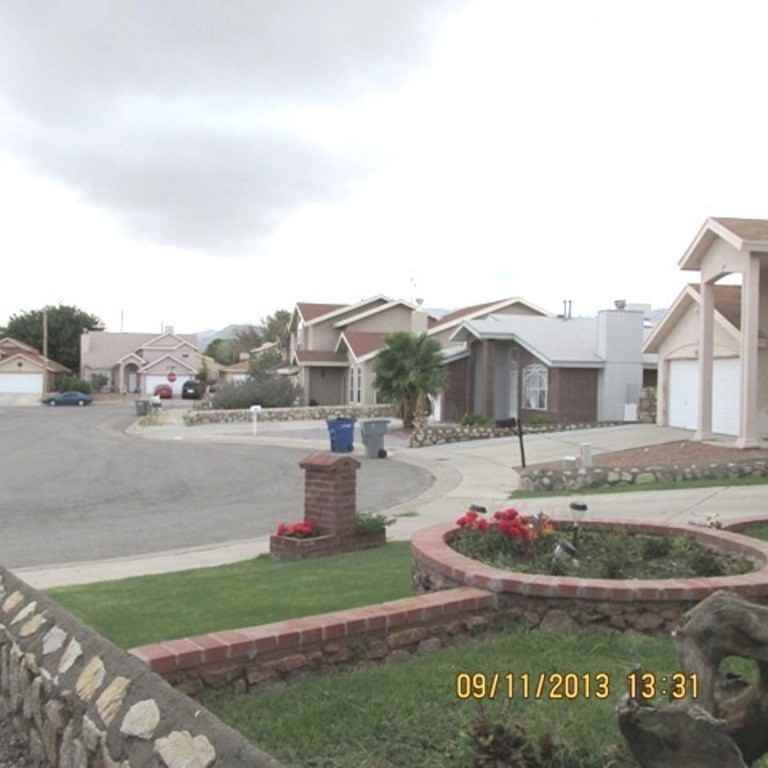 9560 Affection Ct - Photo 2 of 7