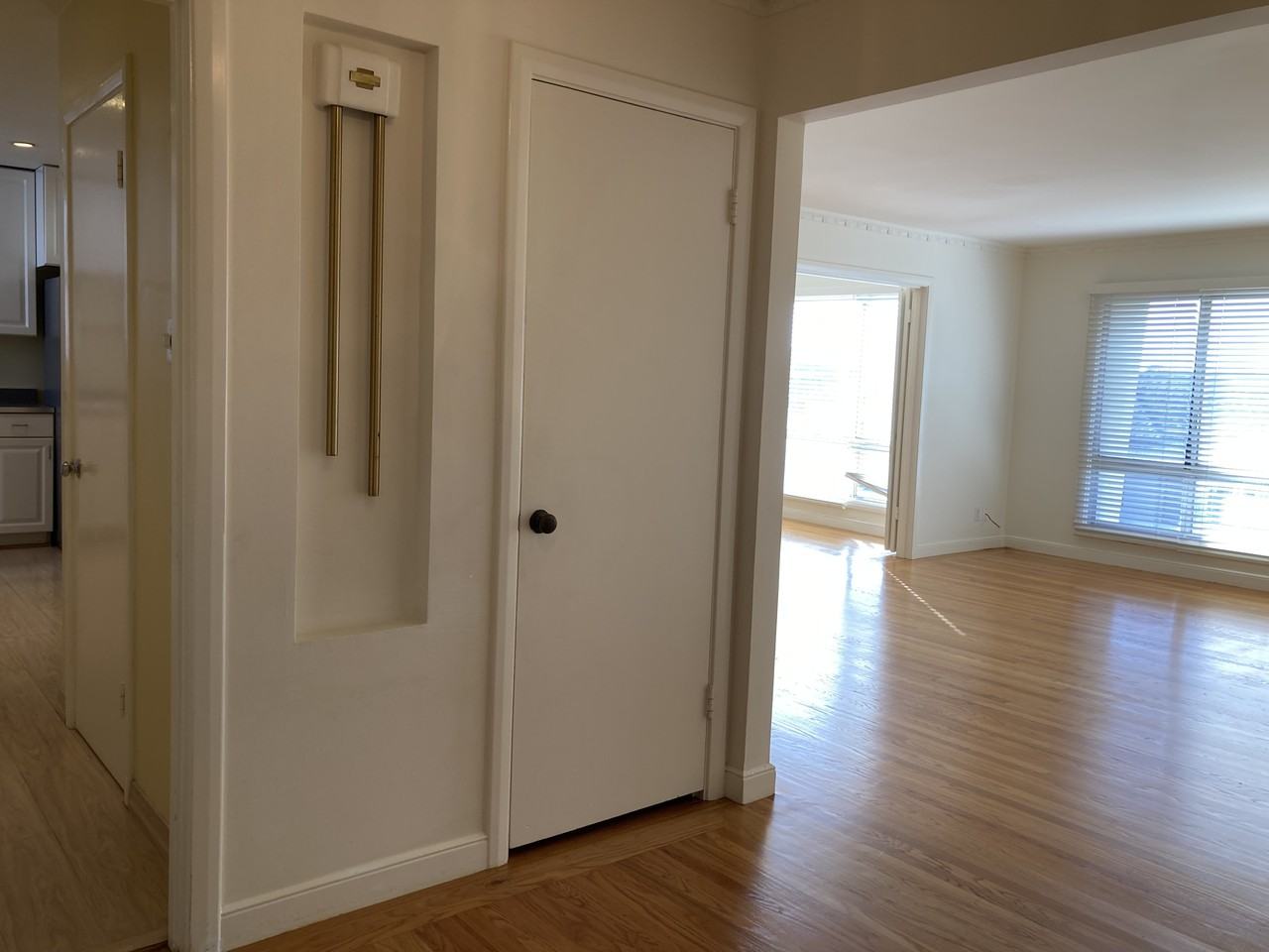 32 Manzanita Avenue - Photo 2 of 13