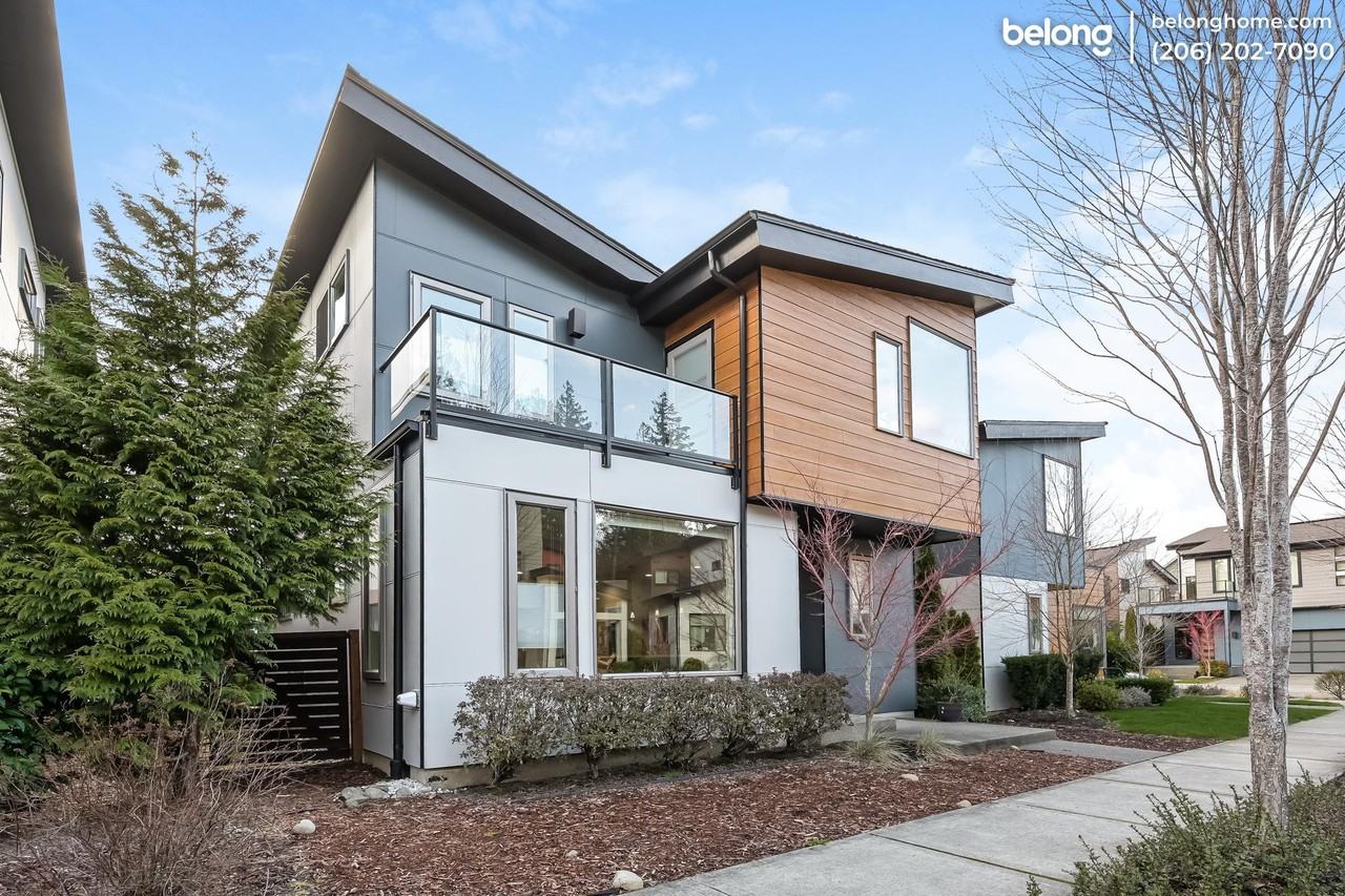 1477 14th Pl Ne - Photo 2 of 27