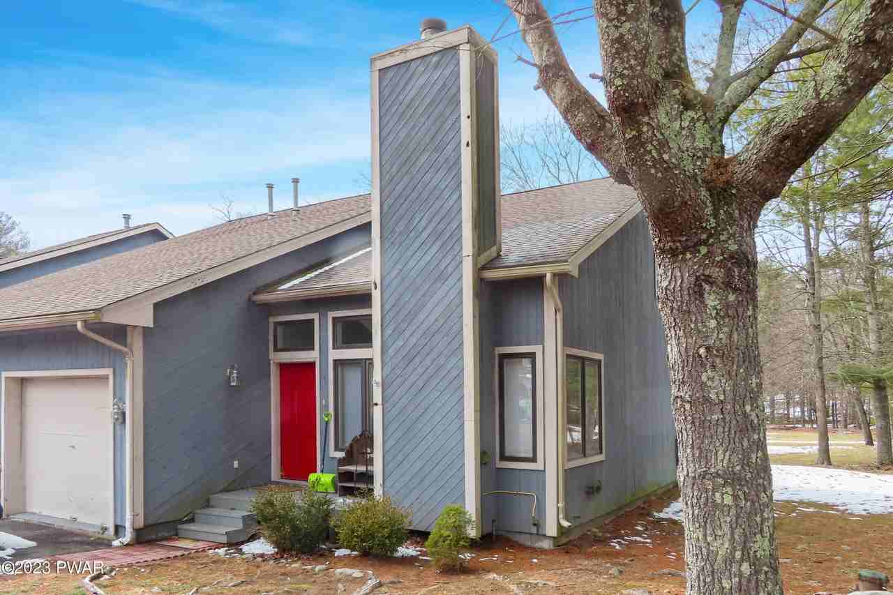 103 Glenn Combe Cir, Milford, PA 18337 2 Bedroom House for 1,500/month