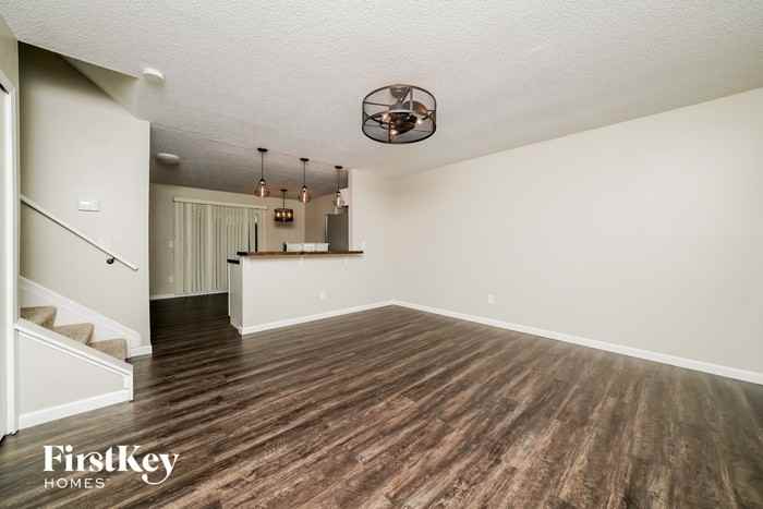 3511 Craigmore Ct - Photo 3 of 15