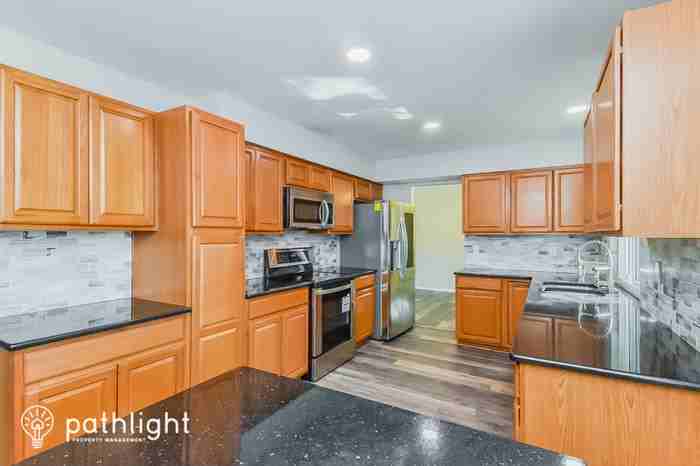 3245 Gilcrest Ter - Photo 3 of 16