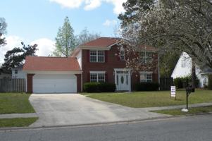 featured image of 160 Lions Gate Road #1